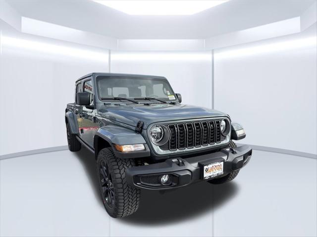 2025 Jeep Gladiator GLADIATOR NIGHTHAWK 4X4