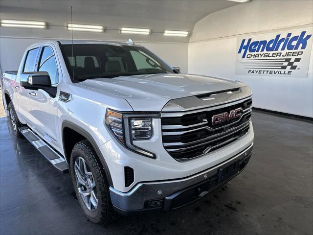 2024 GMC Sierra 1500 4WD Crew Cab Short Box SLT