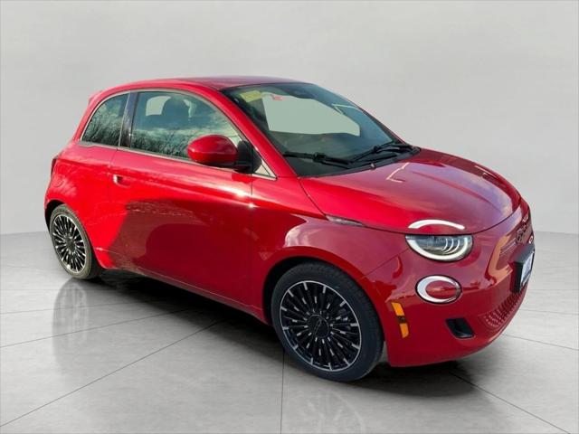 2024 Fiat FIAT 500e 500e INSPI(RED)