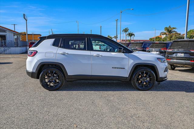 2022 Jeep Compass Altitude FWD