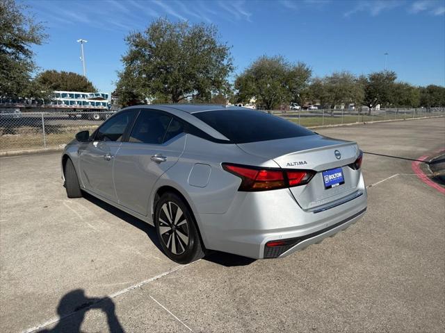 2022 Nissan Altima SV FWD