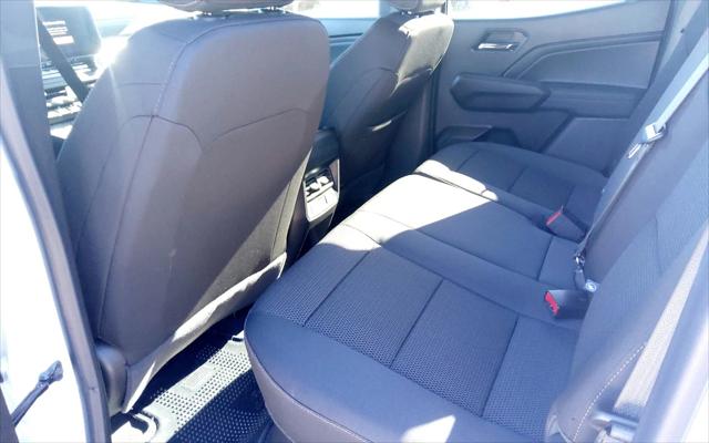 2024 Chevrolet Colorado 2WD LT