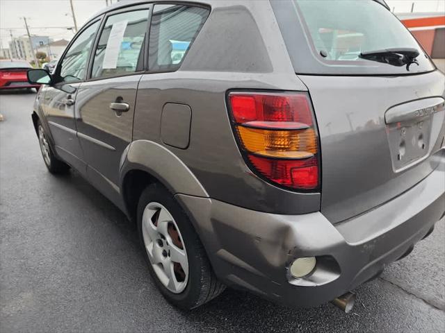 Used 2005 Pontiac Vibe For Sale in Wilmington, OH