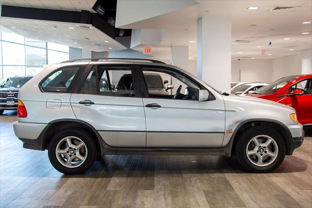 2002 BMW X5 3.0i