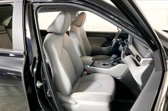Used 2023 Toyota Highlander For Sale in Olive Branch, MS