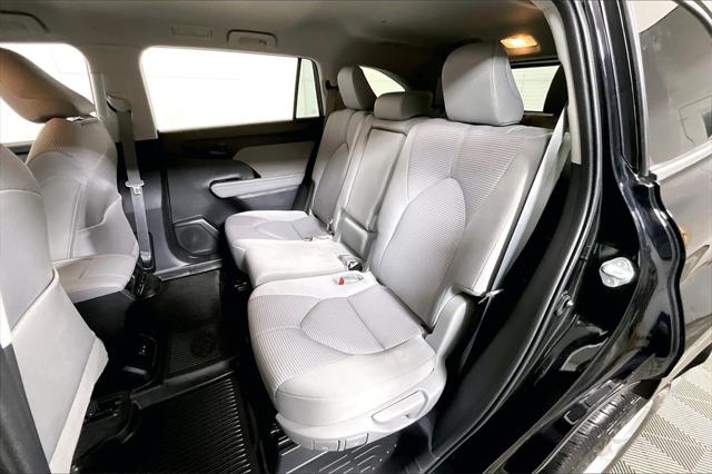 Used 2023 Toyota Highlander For Sale in Olive Branch, MS