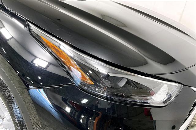 Used 2023 Toyota Highlander For Sale in Olive Branch, MS