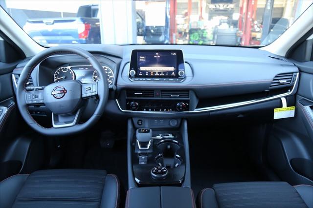2025 Nissan Rogue Rock Creek