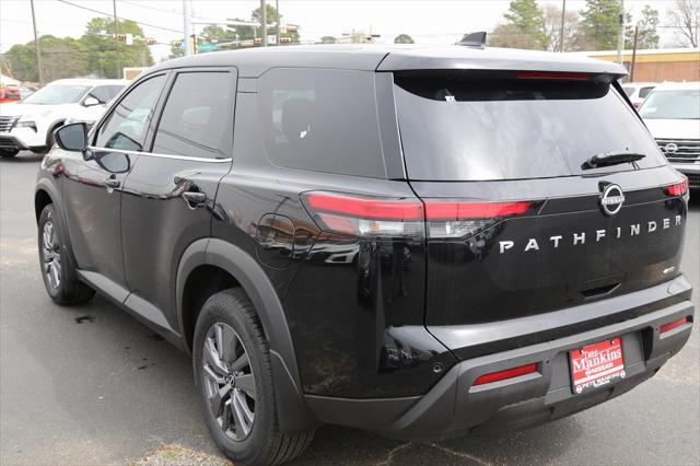 2025 Nissan Pathfinder S 4WD