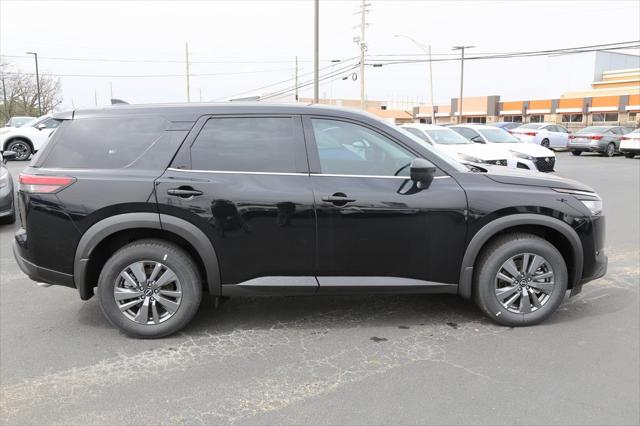 2025 Nissan Pathfinder S 4WD