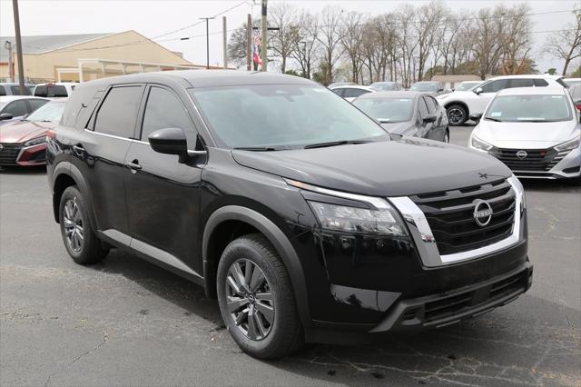 2025 Nissan Pathfinder S 4WD