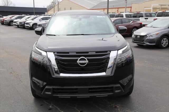 2025 Nissan Pathfinder S 4WD