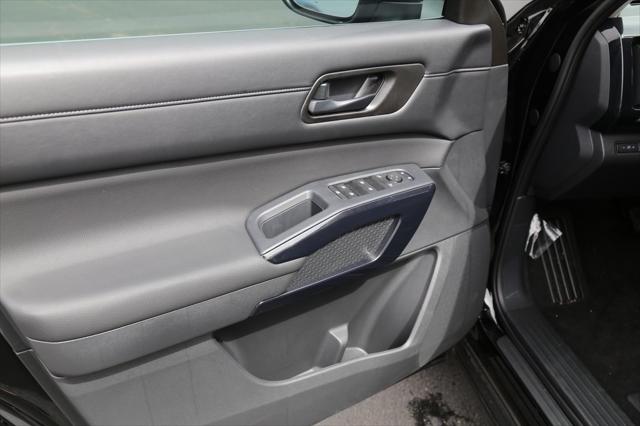2025 Nissan Pathfinder S 4WD