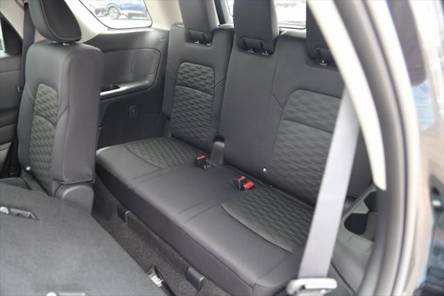 2025 Nissan Pathfinder S 4WD