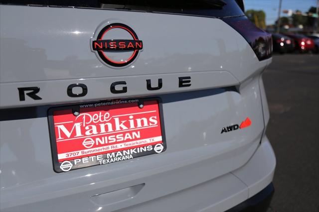 2025 Nissan Rogue Rock Creek