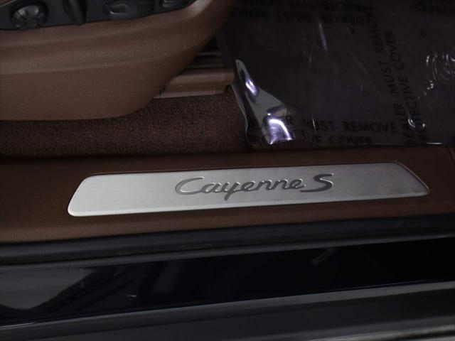2022 Porsche Cayenne S