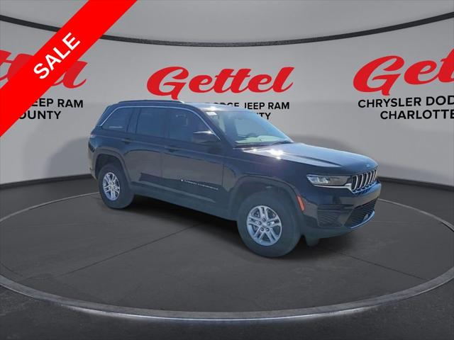 2025 Jeep Grand Cherokee GRAND CHEROKEE LAREDO 4X2