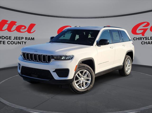 2025 Jeep Grand Cherokee GRAND CHEROKEE LAREDO X 4X4