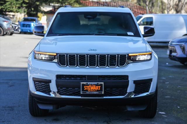 2025 Jeep Grand Cherokee GRAND CHEROKEE L LAREDO X 4X2