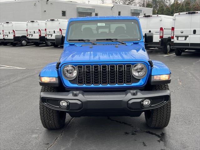 2025 Jeep Gladiator GLADIATOR NIGHTHAWK 4X4