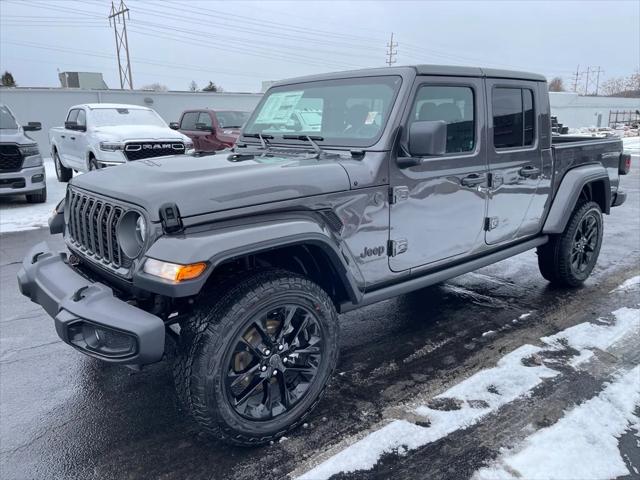 2025 Jeep Gladiator GLADIATOR NIGHTHAWK 4X4
