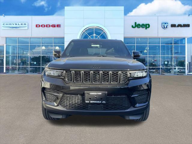 2025 Jeep Grand Cherokee GRAND CHEROKEE ALTITUDE 4X2
