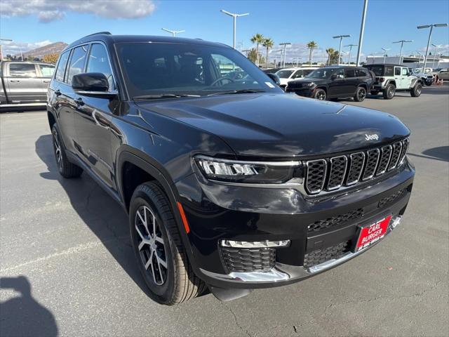 2025 Jeep Grand Cherokee GRAND CHEROKEE L LIMITED 4X4