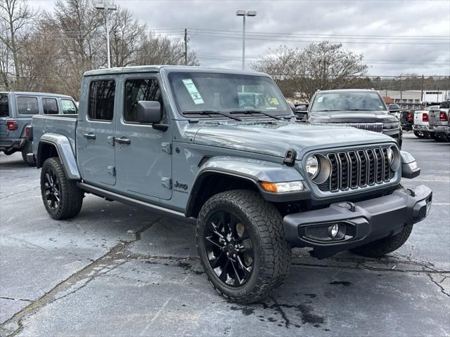 2025 Jeep Gladiator GLADIATOR NIGHTHAWK 4X4