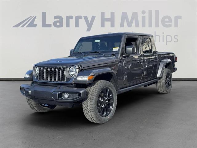 2025 Jeep Gladiator GLADIATOR NIGHTHAWK 4X4