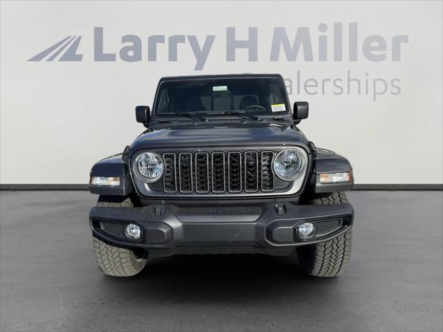 2025 Jeep Gladiator GLADIATOR NIGHTHAWK 4X4