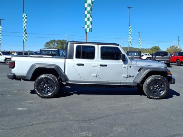 2024 Jeep Gladiator Sport