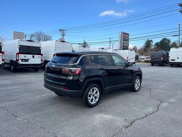2025 Jeep Compass COMPASS SPORT 4X4
