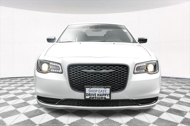 2023 Chrysler 300 Touring