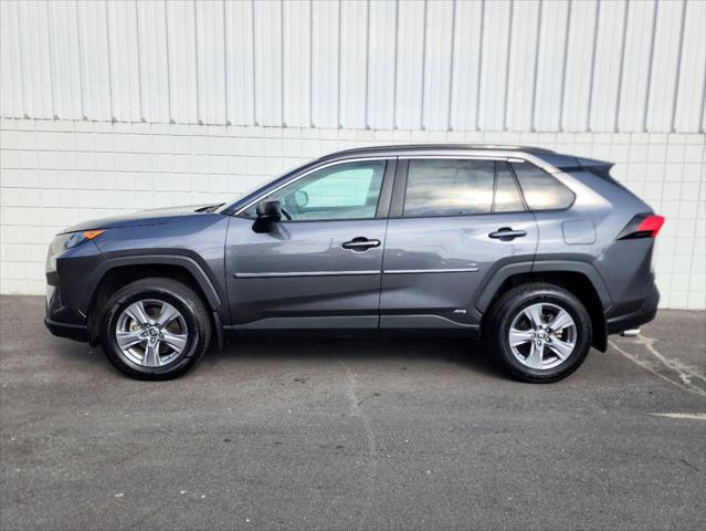 2022 Toyota RAV4 Hybrid LE