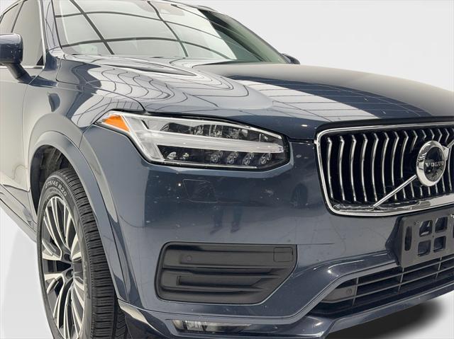 2022 Volvo XC90 T5 Momentum 7 Passenger