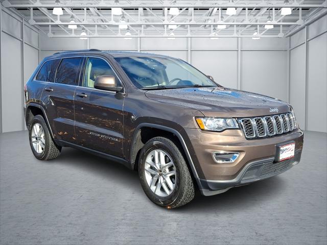 2017 Jeep Grand Cherokee Laredo 4x4