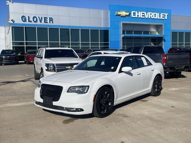 2022 Chrysler 300 S