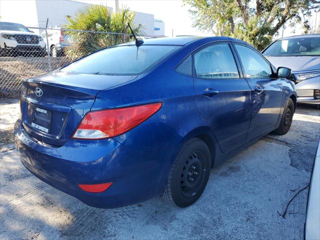 2017 Hyundai Accent SE