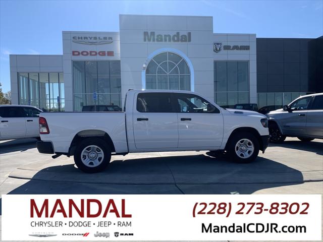 2023 RAM 1500 Tradesman Crew Cab 4x4 57 Box