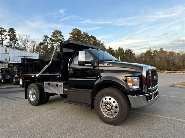 2025 Ford F-750 Reg Cab
