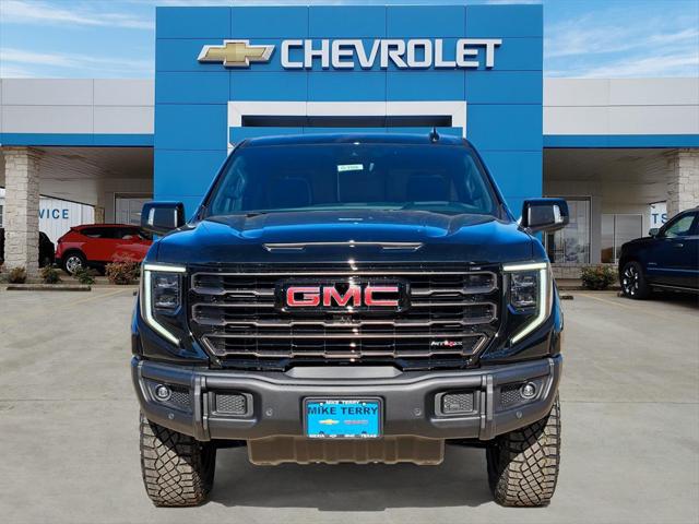 2025 GMC Sierra 1500 4WD Crew Cab Short Box AT4X