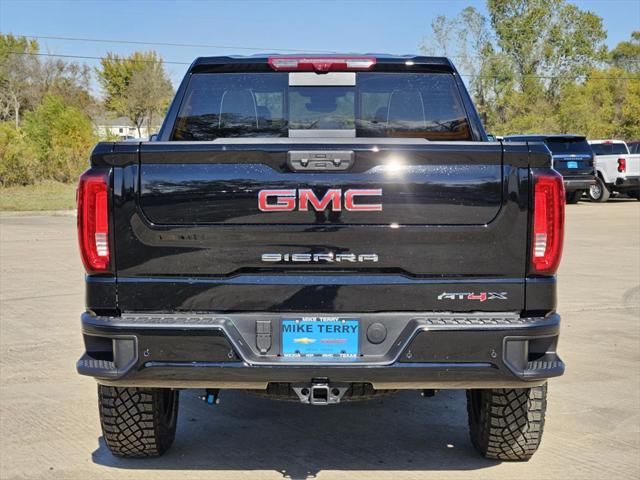 2025 GMC Sierra 1500 4WD Crew Cab Short Box AT4X
