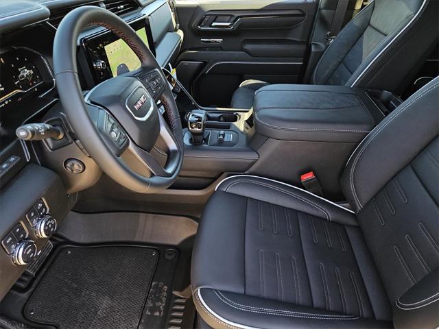 2025 GMC Sierra 1500 4WD Crew Cab Short Box AT4X