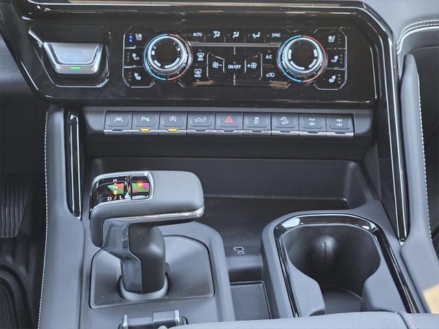 2025 GMC Sierra 1500 4WD Crew Cab Short Box AT4X