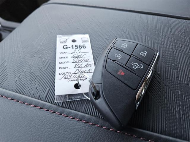2025 GMC Sierra 1500 4WD Crew Cab Short Box AT4X
