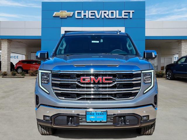 2025 GMC Sierra 1500 4WD Crew Cab Short Box SLT
