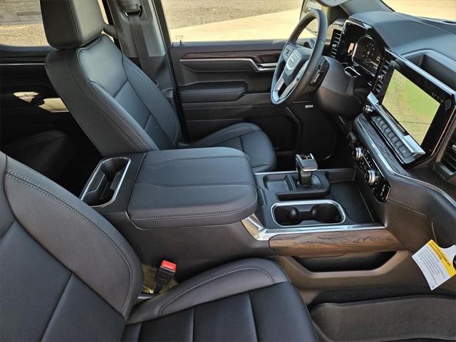 2025 GMC Sierra 1500 4WD Crew Cab Short Box SLT