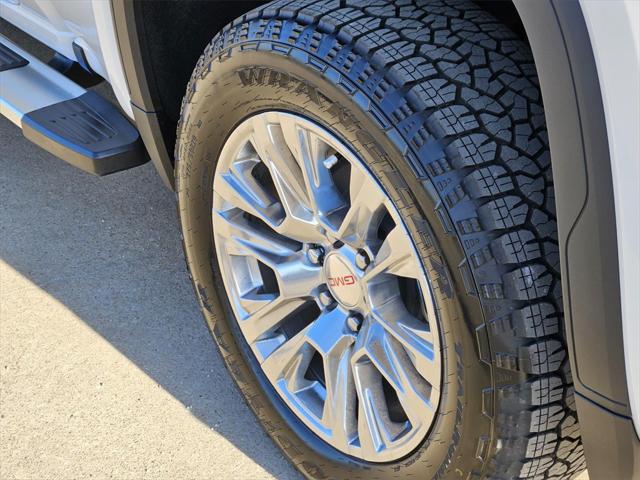 2025 GMC Sierra 1500 4WD Crew Cab Short Box Denali