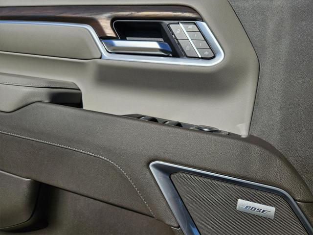 2025 GMC Sierra 2500HD 4WD Crew Cab Standard Bed SLT