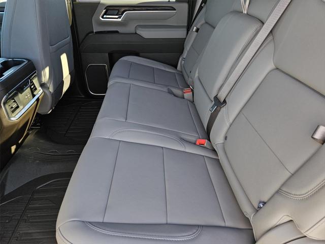 2025 GMC Sierra 2500HD 4WD Crew Cab Standard Bed SLT